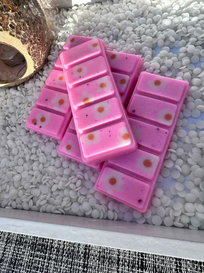 🐣 April Monthly Pour: The Easter Collection 🌸