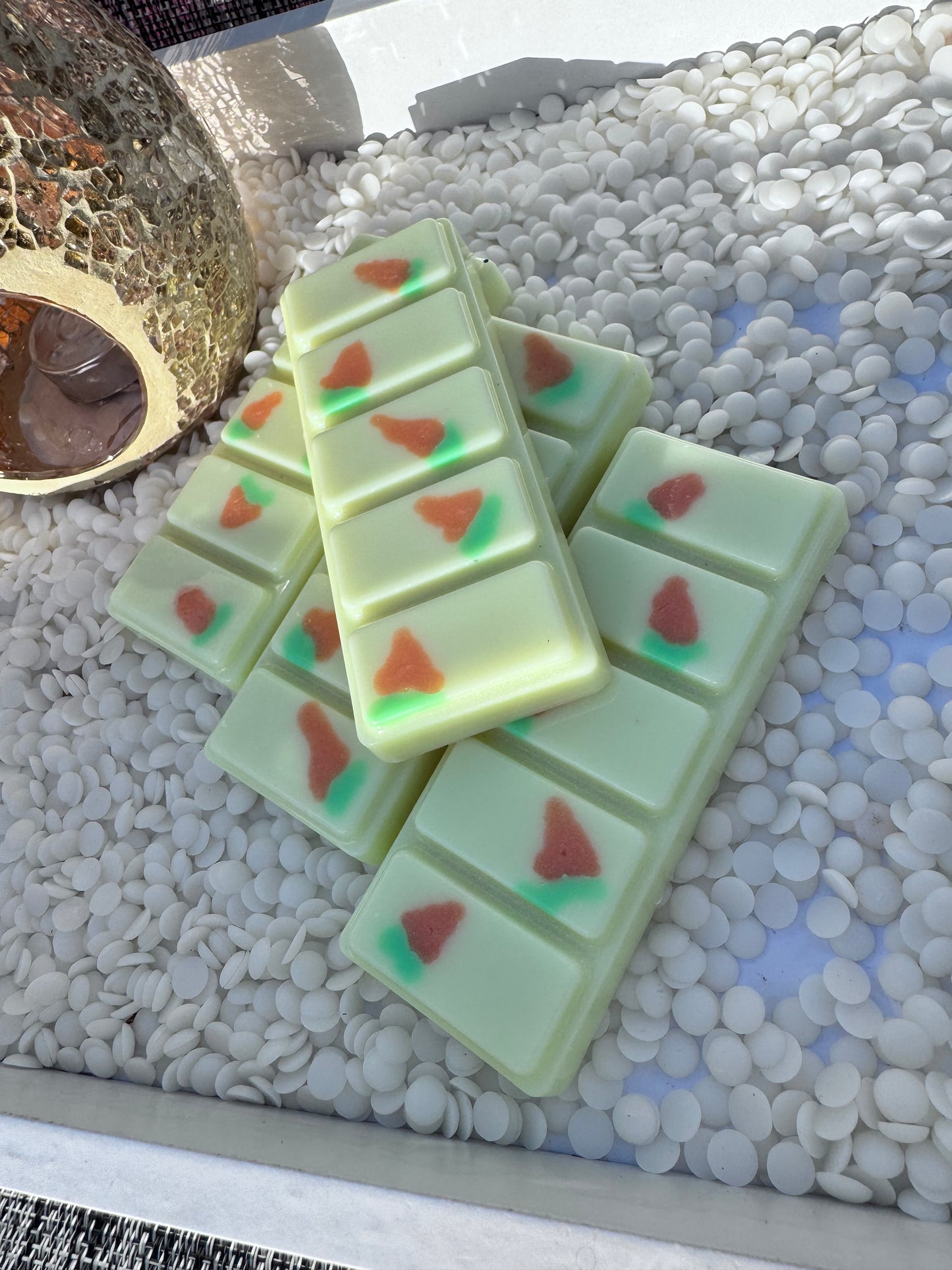 🐣 April Monthly Pour: The Easter Collection 🌸